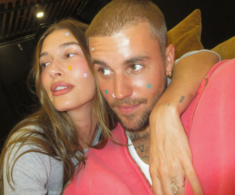 Rhode x Bieber: la linea beauty che detta la moda nel 2026