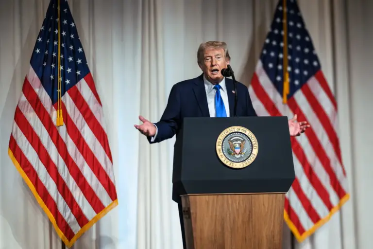 Trump, il tribunale boccia i nuovi dazi globali del 10%