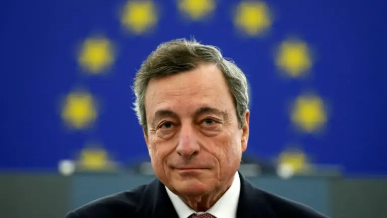 Draghi e l’Europa impotente: 1.200 miliardi per contare davvero