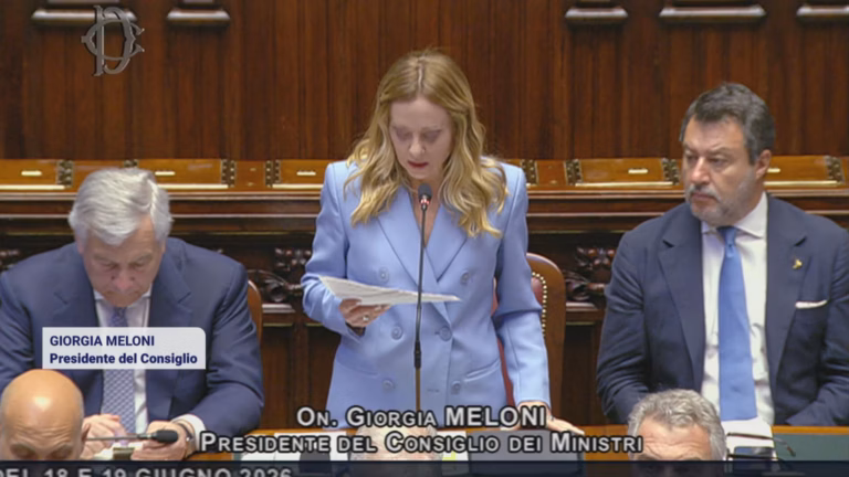 Meloni in Parlamento prima del Consiglio Ue: perché quella di oggi è una prova generale sulla collocazione dell’Italia in Europa